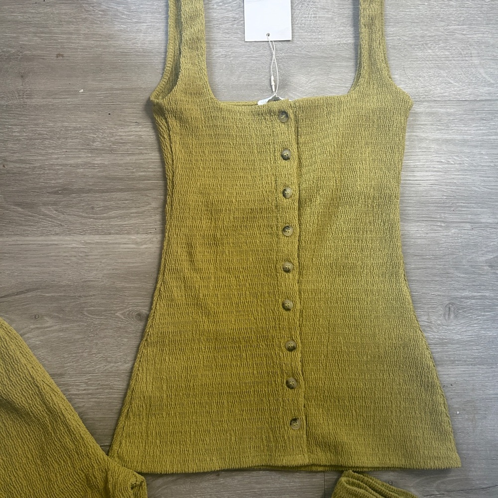 ZARA Olive Green Knit Wide-Leg Pants & Button-Front Top Set - Picture 2 of 5